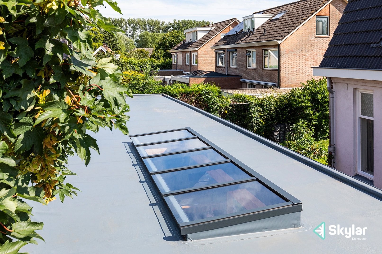 Platdakraam breng meer licht in je huis met een vlakke lichtkoepel