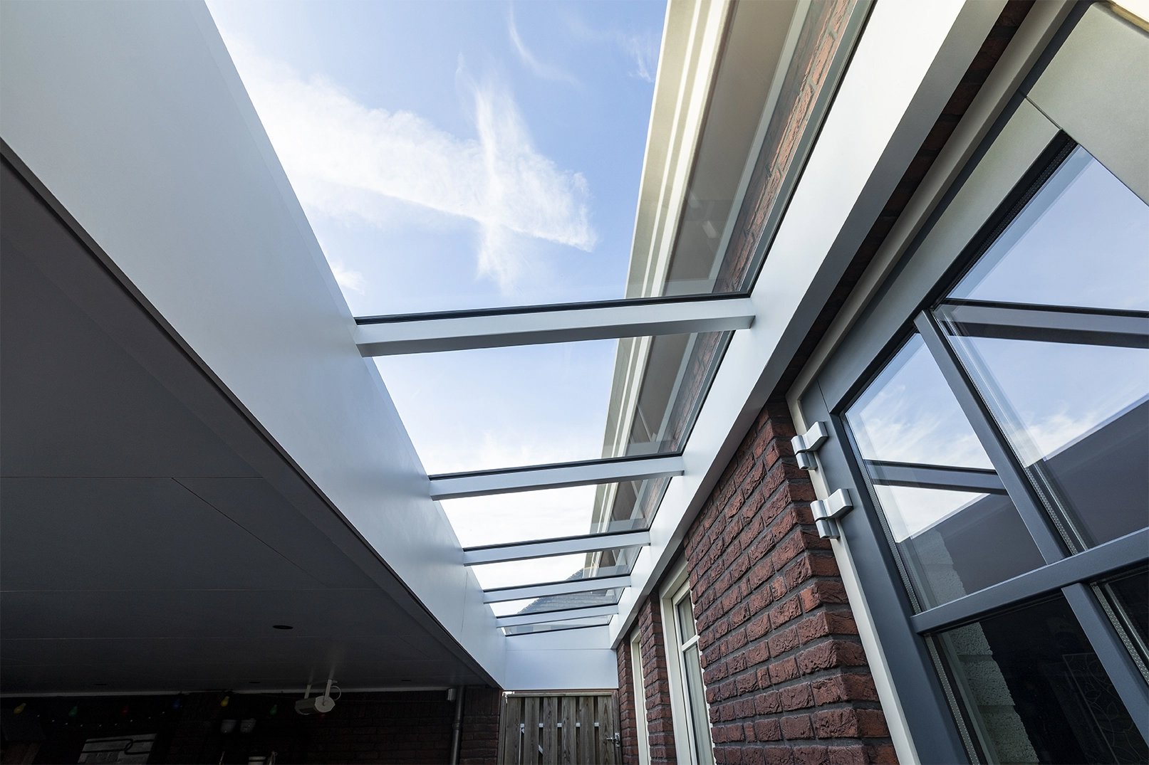 Het kiezen van de juiste beglazing voor uw lichtstraat
